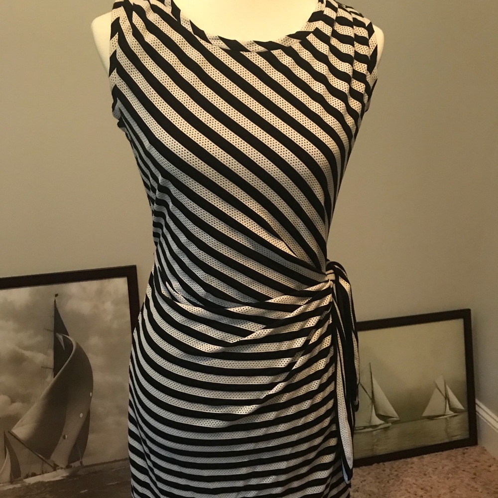 Guess above knee stripe dress